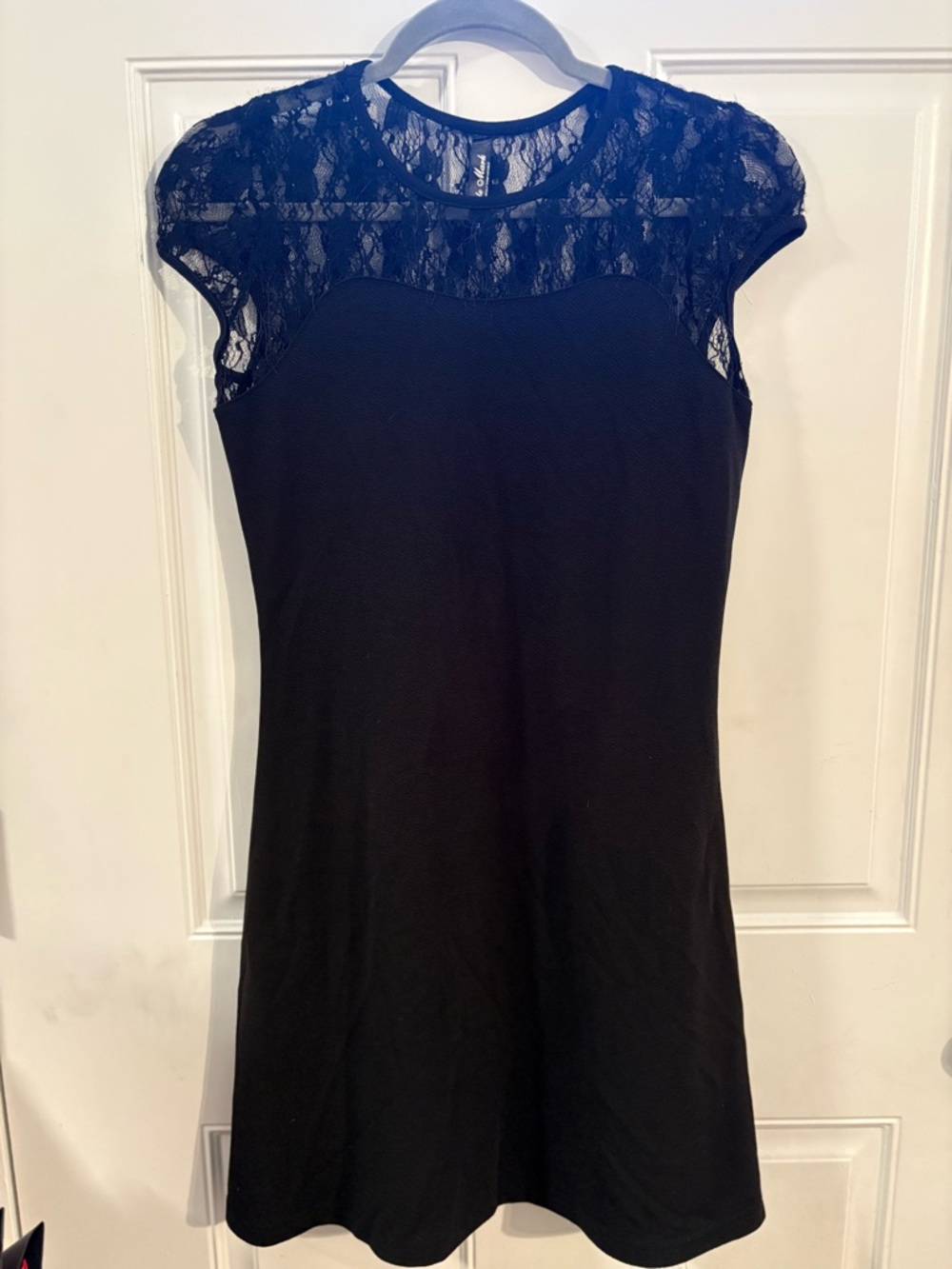 Black Lace Cap Sleeve Dress